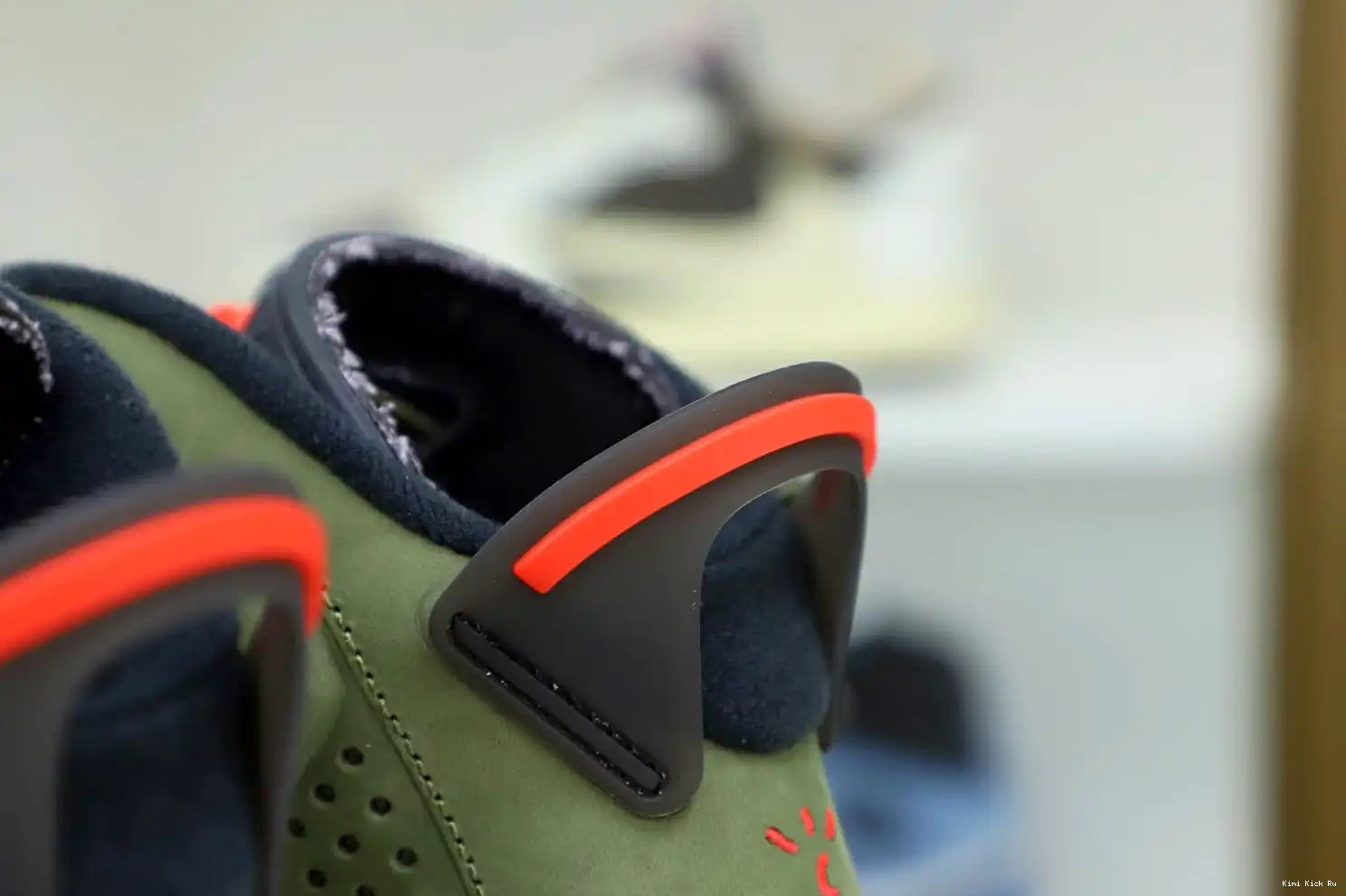 X RETRO JORDAN 6 Kimikick 'OLIVE' SCOTT TRAVIS AIR 0814